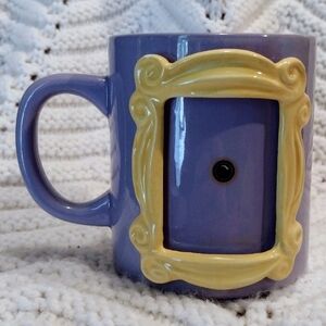 FRIENDS Mug TV Show Monica's Yellow Picture Frame with Peephole Purple Mug